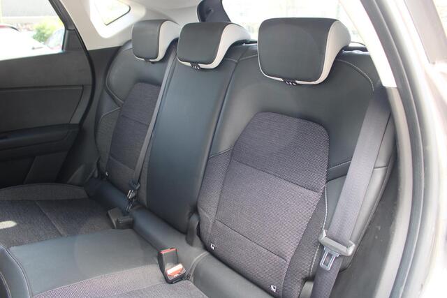 Renault CAPTUR 1.3 TCe 140 R.S. Line | Cruise Control | Achteruitrijcamera | Parkeersensoren Voor en Achter