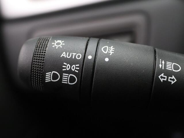 Renault CAPTUR TCe 90pk techno Camera | Cruise | Navi | Parkeersens. v+a