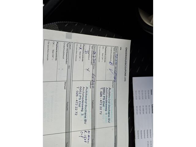 Renault CAPTUR 0.9 TCe Intens, camera, cruise, carplay