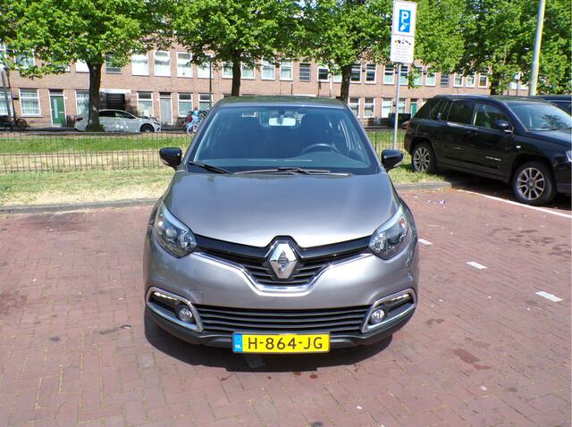 Renault CAPTUR 1.2 TCe Limited AUTOMAAT.....