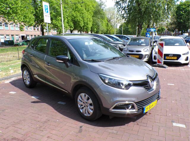 Renault CAPTUR 1.2 TCe Limited AUTOMAAT.....