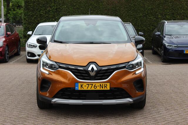 Renault CAPTUR 1.0 TCe 90 Zen / Trekhaak / Camera / Navigatie / 17'' / Keyless / DAB / Cruise Control / Parkeerhulp V+A