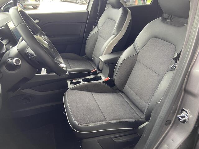Renault CAPTUR 1.3 TCe 140 Intens / Automaat / Parkeersensoren / Bluetooth