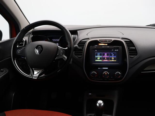 Renault CAPTUR 0.9 TCe Limited | Trekhaak | Navigatie | Cruise control | Lichtmetalen velgen | Airco |