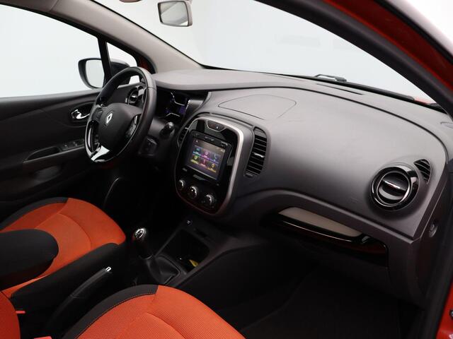 Renault CAPTUR 0.9 TCe Limited | Trekhaak | Navigatie | Cruise control | Lichtmetalen velgen | Airco |