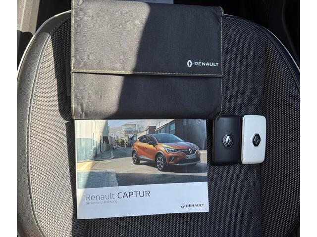 Renault CAPTUR 1.3 TCe 155 Intens / Schuif - Kanteldak / Apple Carplay / Android Auto /