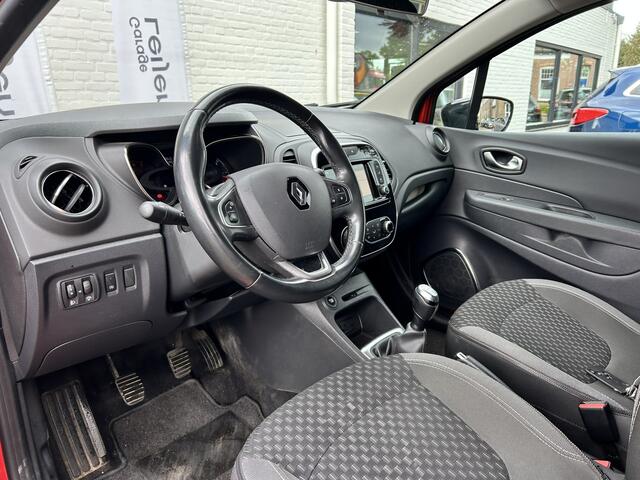 Renault CAPTUR 0.9 TCe Intens | Parkeersensoren | Achteruitrijcamera | Bluetooth | Trekhaak