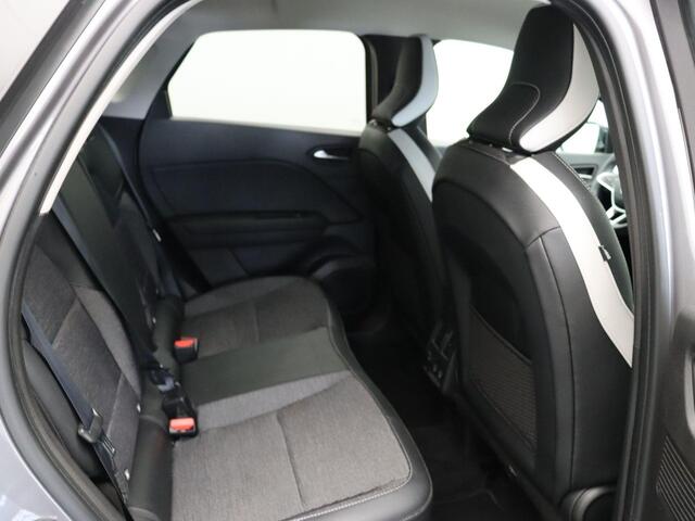 Renault CAPTUR TCe 90pk Intens | Dealeronderhouden | Parkeersensoren voor/achter | 360 gradencamera | 9,3" Navigatie | Climate control |