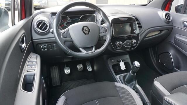 Renault CAPTUR 0.9 TCe 90pk Bose LED Navi Keyless Trekhaak 17inch LM 78852km! *NL auto*