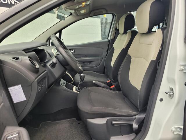 Renault CAPTUR 0.9 TCe Limited | Hoge Zit | Trekhaak | Navigatie | Cruise Control | Dealer Onderhouden!