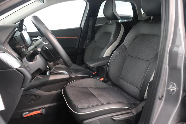 Renault CAPTUR 1.3 TCe 140 Intens | Camera | Navigatie | Climate control | AppleCArplay AndroidAuto | LED |