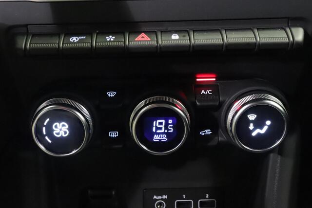 Renault CAPTUR 1.3 TCe 140 Intens | Camera | Navigatie | Climate control | AppleCArplay AndroidAuto | LED |