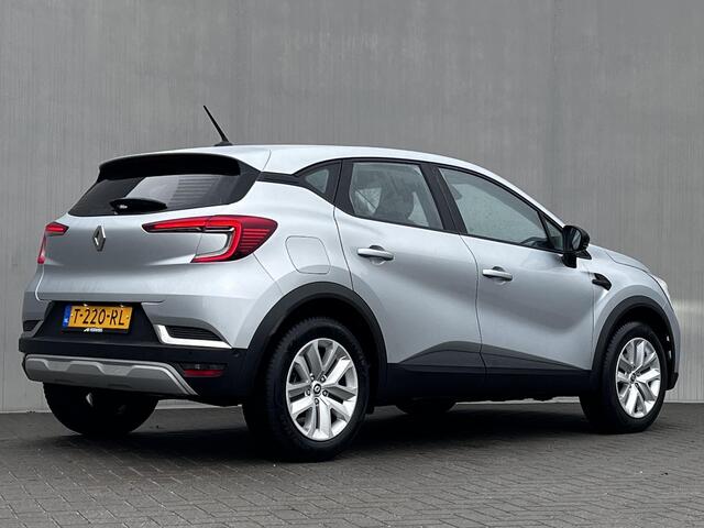 Renault CAPTUR 1.0 Evolution / All Season Banden / Navigatie / Apple Carplay & Android Auto / Parkeersensoren / Cruise Control / Keyless Start /