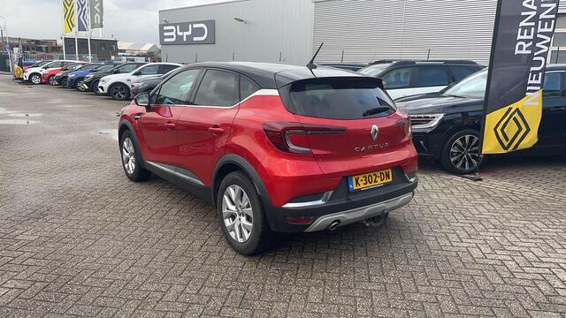 Renault CAPTUR TCe 100 Intens l TREKHAAK l NAVI l PDC l DEALER ONDERHOUDEN