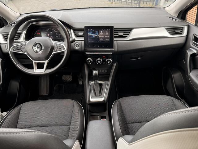 Renault CAPTUR 1.3 TCe 140 Intens Schuifdak / Camera / Trekhaak/ Navi / Carplay