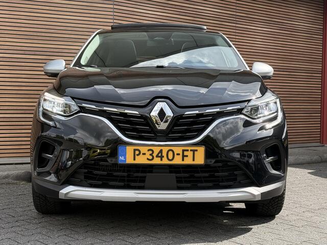 Renault CAPTUR 1.3 TCe 140 Intens Schuifdak / Camera / Trekhaak/ Navi / Carplay