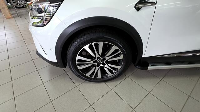 Renault CAPTUR 1.3 TCe Initiale Paris