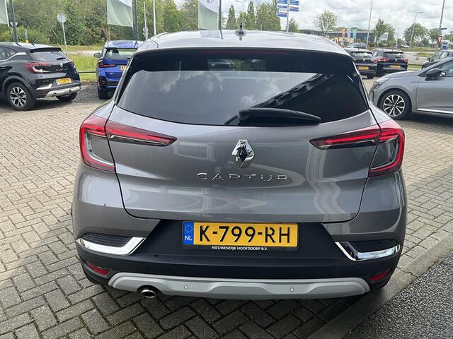 Renault CAPTUR 1.3 TCe 140 Intens Camera | Bose