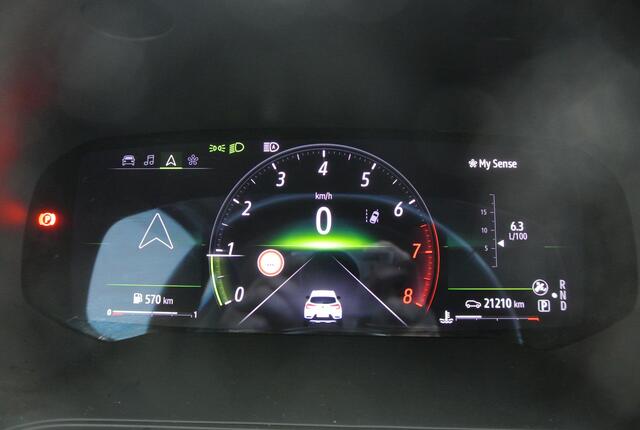 Renault CAPTUR 1.3 TCe 140 Initiale Paris | Bose Audio | 1e Eigenaar | Dealer Onderhouden | Trekhaak |