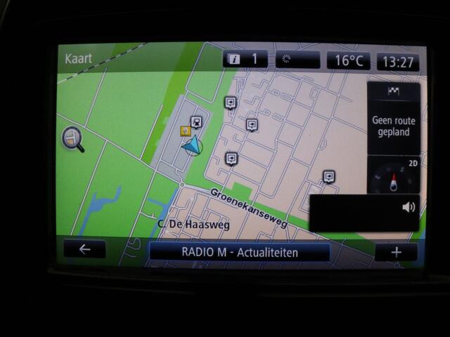 Renault CAPTUR TCe Intens 90pk Camera | Cruise | Navi | Parkeersens. v+a | Trekhaak