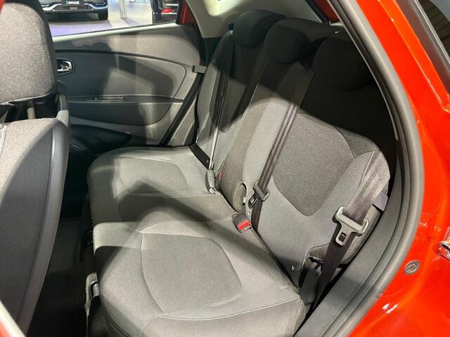 Renault CAPTUR 1.2 TCe Dynamique | Climate Control | Navigatie | Keyless entry |