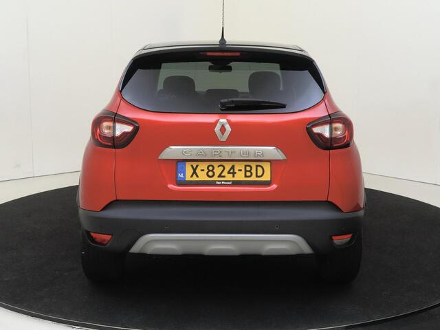 Renault CAPTUR 1.3 TCe Intens | Apple Carplay/Android Auto | cruise control | electronic climate control | LED koplampen | lichtmetalen velgen 17" | navigatiesysteem full map |