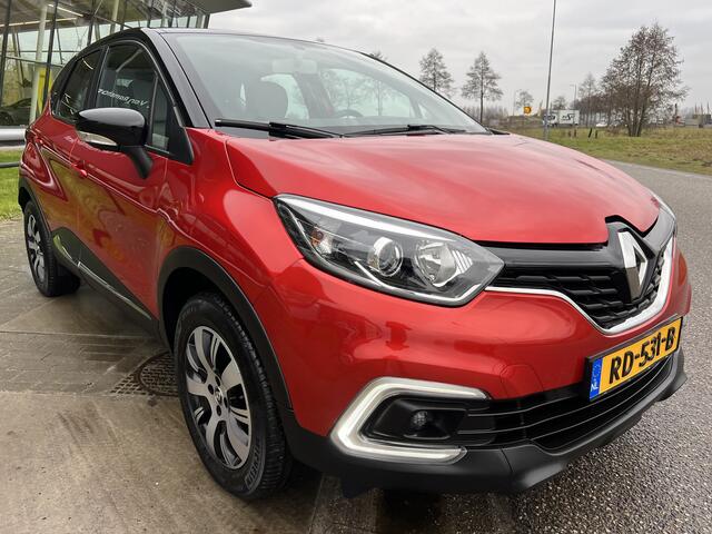Renault CAPTUR 0.9 TCe / Trekhaak / Parkeersenoren. Achter / Keyless / Airco / Armsteun / LMV /