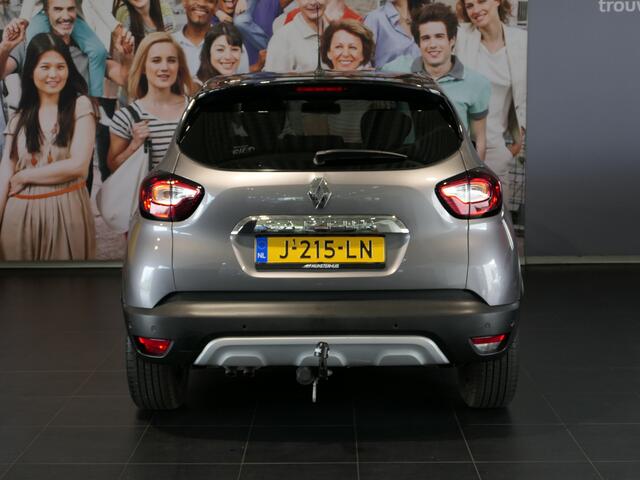 Renault CAPTUR 1.3 TCe Intens - Panoramadak! - Parkeerassistent - Camera - Sensor v+a