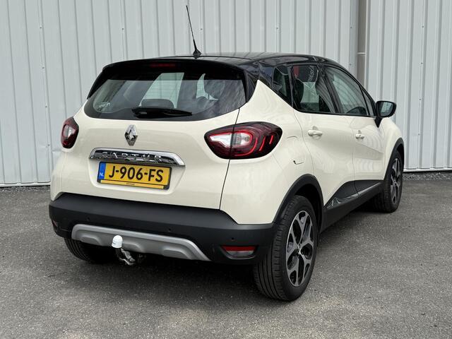 Renault CAPTUR 1.3 TCe 150 EDC Intens | Trekhaak | Navigatie | Climate Control | Cruise Control | Parkeersensoren voor, achter en achteruitrijcamera