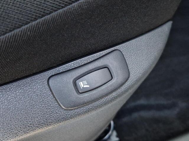Renault CAPTUR 0.9 TCe Intens rijklaar incl. grote beurt en nwe APK | Carplay, Navi, Stoelverw, Parkeersensoren