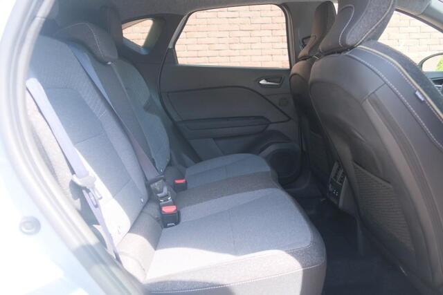 Renault CAPTUR 1.8 E-Tech full hybrid 160pk techno | Navi | App Connect | Climate | Adaptive Cruise | Keyless | Camera | Winter Pakket