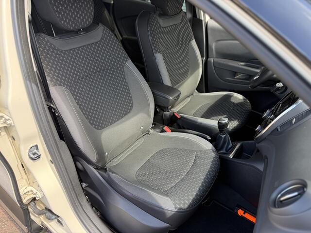 Renault CAPTUR fase2 Intens Tce 90 | Pack Easy Park Assist | middenarmsteun | Android Auto | tijdelijk gratis Top Afleverpakket twv Eur 695
