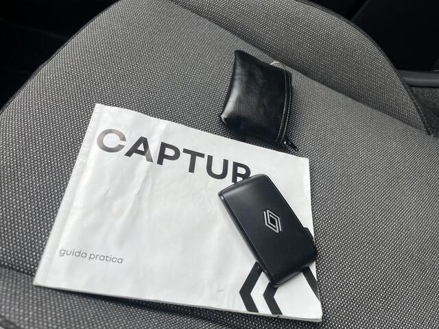 Renault CAPTUR 1.6 E-Tech Full Hybrid 145 Techno // FULL LED // KEYLESS // CRUISE // CLIMA // DIGITAL COCKPIT // CAMERA // APPLE-ANDROID AUTO // CLIMA //