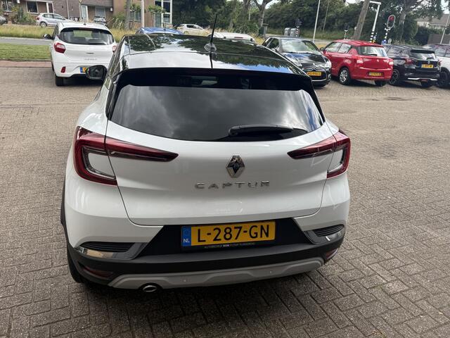Renault CAPTUR 1.0 TCe 90 Intens / Airco clima/ Navigatie/ Cruise/ Apple carplay/ PDC/ LED/ LMV