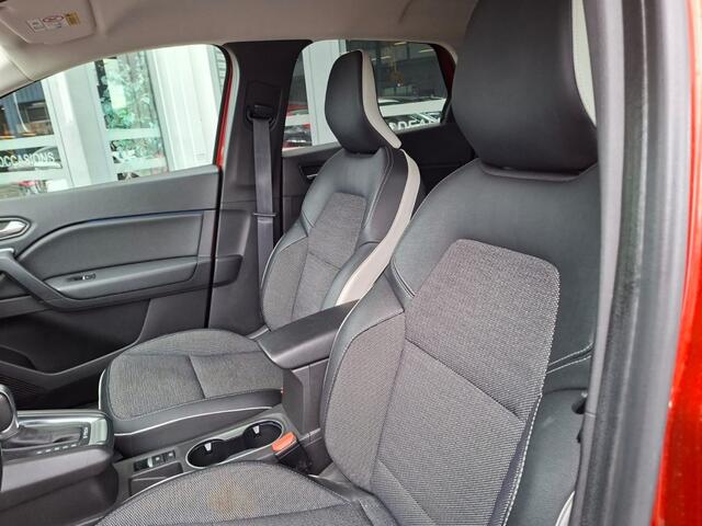 Renault CAPTUR 1.6 PHEV 160 INTENS AUTOMAAT NAVI LMV PDC-CAMERA STOELVW