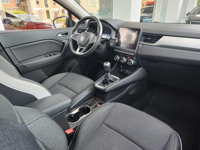 Renault CAPTUR 1.0 TCe 100 INTENS Trekhaak | Keyless | Draadloze lader | Halfleder