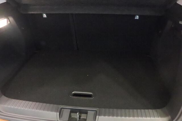 Renault CAPTUR 1.0 TCe 100 Bi-Fuel Intens | Camera | LPG-G3 | Navigatie | Trekhaak | All season |
