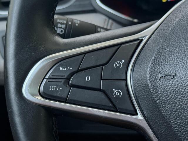 Renault CAPTUR 1.6 E-Tech Hybrid 145 Initiale Paris btw |AUTOMAAT | Cruise & Climate Control |Beige lederen bekleding | Navigatie | Stoel verwarming |Schuif-/kanteldak | etc etc