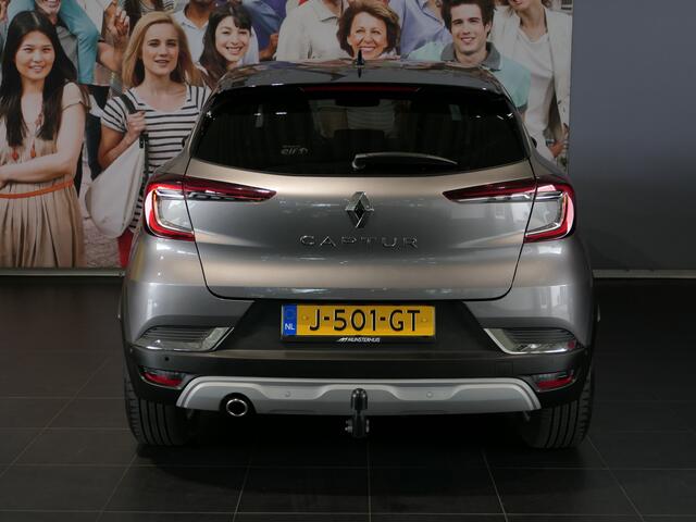 Renault CAPTUR 1.3 TCe 155 Intens *1.500kg Trekgewicht!* - Trekhaak - Rondomzicht camera - Dodehoek