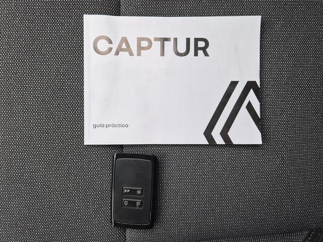 Renault CAPTUR 1.8 E-Tech full hybrid 160 techno / Fabrieksgarantie tot 12-2028 / Achteruitrijcamera / Adaptief cruise control / Stuur- & Stoelverwarming / Parkeersensoren voor en achter / Draadloze telefoon lader / Keyless Entry/Start / Climate control /