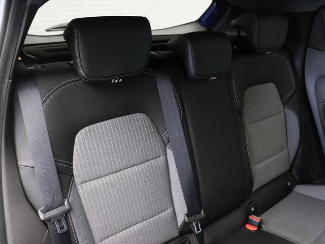 Renault CLIO TCe 90pk GPF techno | 17" Lichtmetalen velgen | Reservewiel | Chromen details |