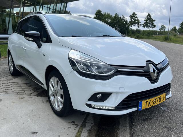 Renault CLIO Estate 0.9 TCe Limited / Keyless / Armsteun / Airco / PDC A / Cruise / DAB / 2e Pinksterdag Open 09.00 - 17.00 uur