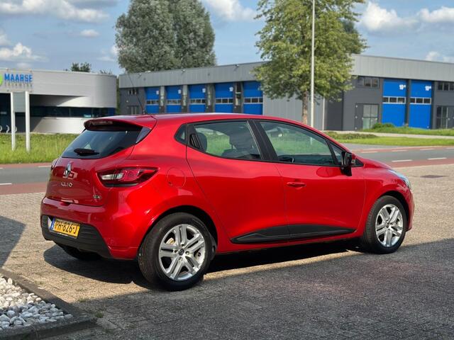 Renault CLIO 0.9 TCE Zen '' Infotainmentsystem - CC - Airco - elektrische ramen ''