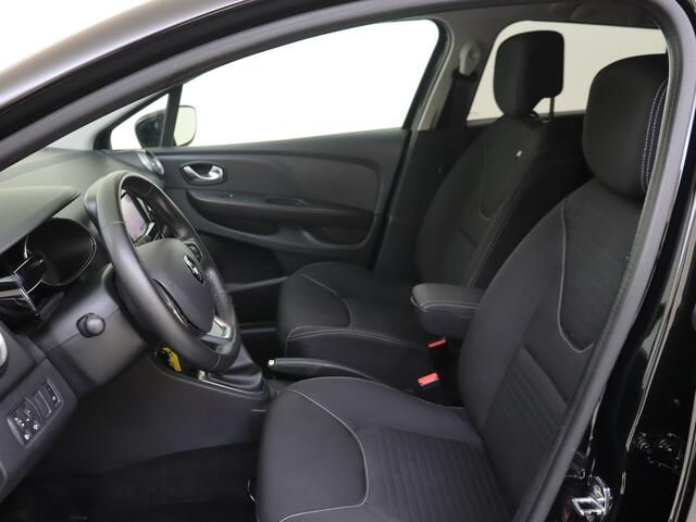 Renault CLIO Estate TCe 90 Limited | 17" Velgen | Airco | Navigatie | Parkeersensoren