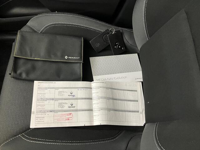 Renault CLIO Estate 0.9 TCe Zen / Navigatie / Bluetooth / Eerste Eigenaar / Dealer Onderhouden / Airco / Cruise Control /