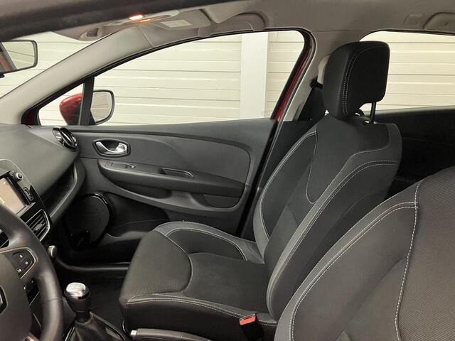 Renault CLIO Estate 0.9 TCe Zen / Navigatie / Bluetooth / Eerste Eigenaar / Dealer Onderhouden / Airco / Cruise Control /
