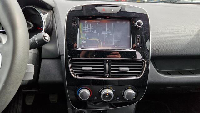 Renault CLIO 1.2 16V