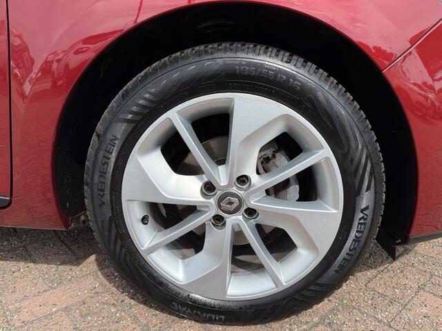 Renault CLIO Estate 1.2 TCe 120 Limited | trekhaak | climat control | regen/lichtsensor | tijdelijk gratis Top Afleverpakket twv Eur 695