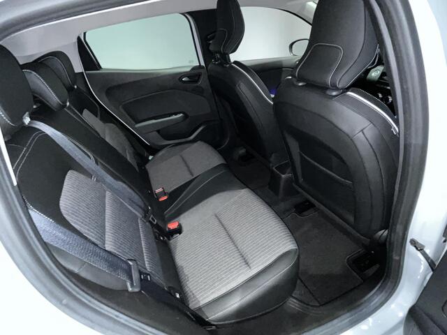 Renault CLIO 1.0 TCe Intens | Navigatie | Parkeersensoren | Apple CarPlay / Android Auto | Climate Control