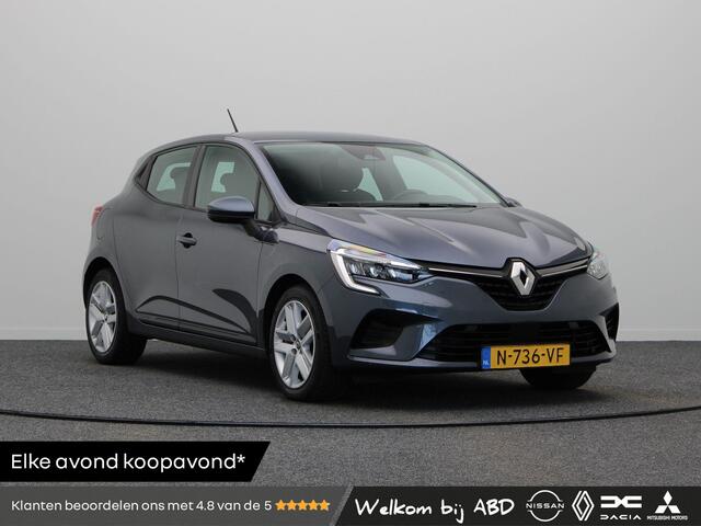 Renault CLIO 1.0 TCe Zen | Navigatie | Parkeersensoren achter | Cruise control | LED verlichting | Apple Carplay / Android Auto |